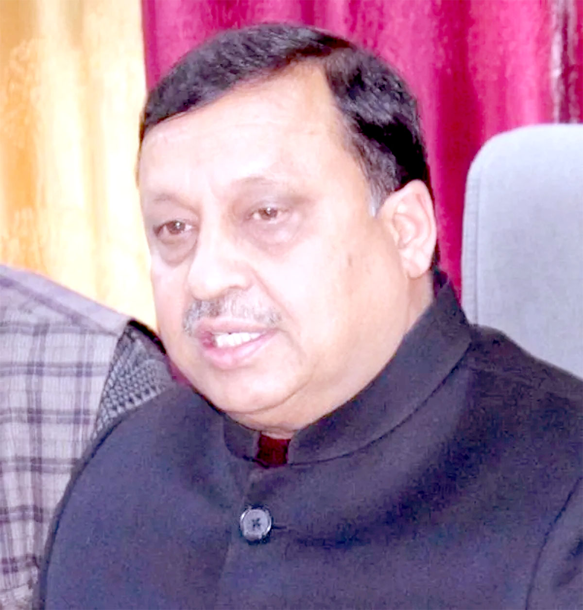 Former minister threatened to kill, demanded ransom, case registered